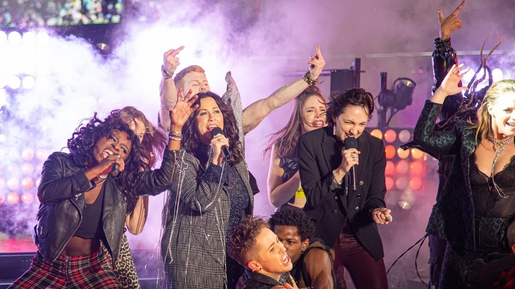 Nieuwjaarsoptreden van Alanis Morissette grote piepshow