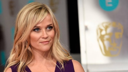 Reese Witherspoon komt met online versie Shine On With Reese