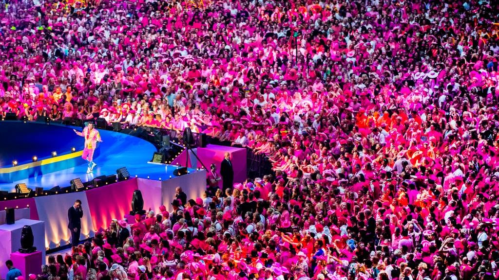 De Toppers scoren wereldrecord canon zingen