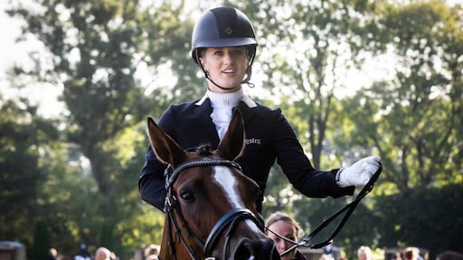 13e plaats voor Britt Dekker op NK Dressuur