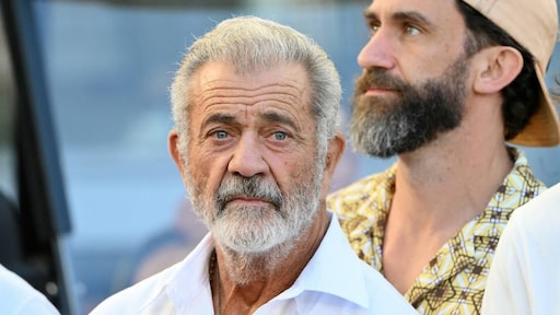 Mel Gibson zegt sorry voor belachelijk maken van gebarentolk