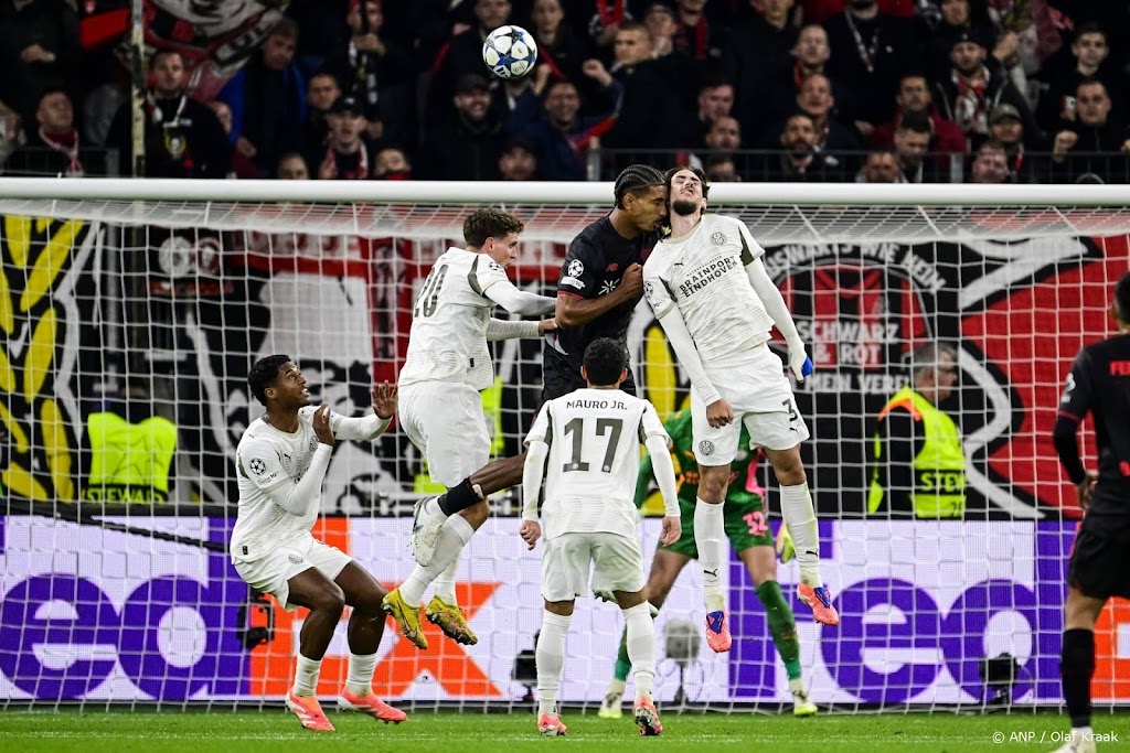 PSV pakt bij Leverkusen als eerste Nederlandse club dit seizoen punt in Europa