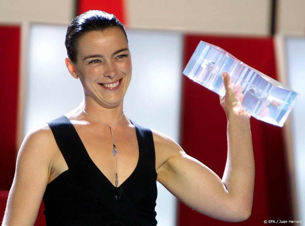 Actrice: de kroon staat centraal in The Crown, niet de personages