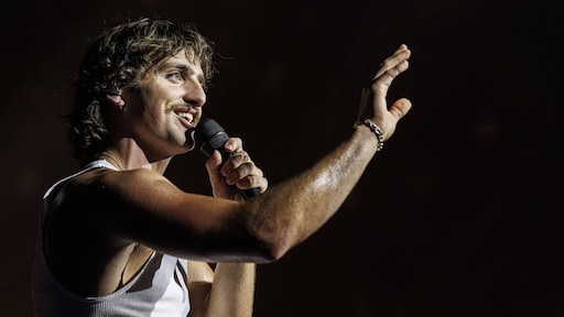 Benson Boone zegt optreden uur voor aanvang af: 'Het spijt me enorm'