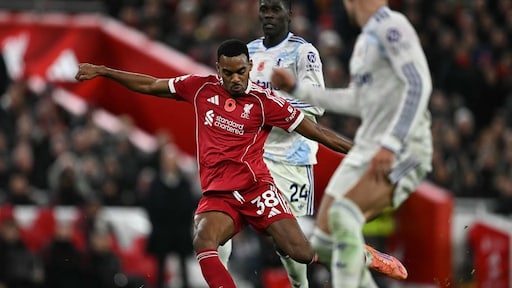 Gravenberch helpt Liverpool na vier competitienederlagen aan zege