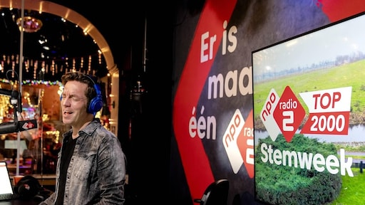 Veel stemmen Top 2000 voor favoriete nummers Peter R. de Vries