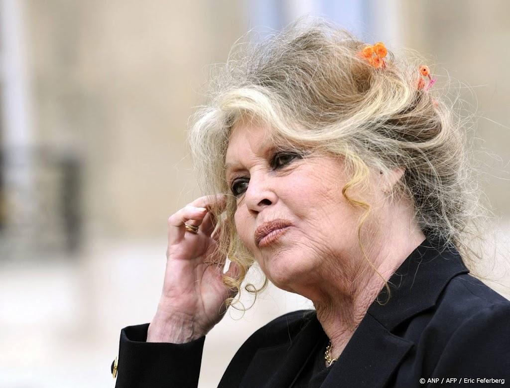 Brigitte Bardot stelt fans gerust na ziekenhuisopname