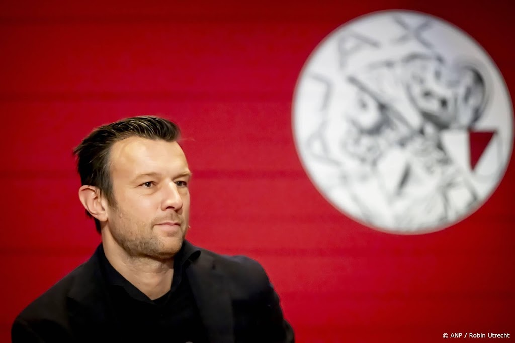 Ajax-directeur Geelen: ik had zelf de media te woord moeten staan