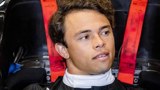 Autocoureur Nyck de Vries verliest rechtszaak en moet tonnen betalen