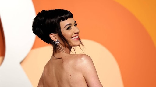 Katy Perry showt beelden van ruimtecapsule: 'Ga zeker zingen in de ruimte'