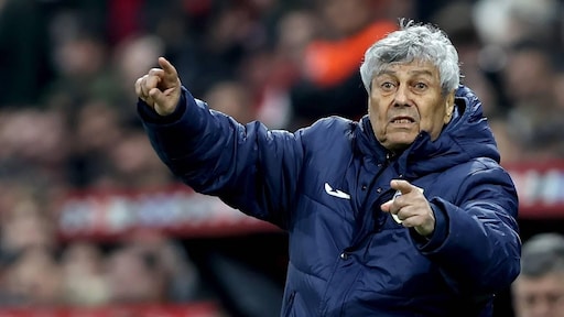 Bondscoach Lucescu weg bij Roemenië na mislopen WK voetbal