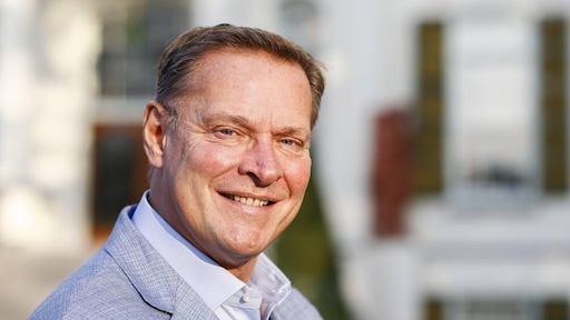 Albert Verlinde krijgt veel steun na betoog over songfestival in RTL Tonight