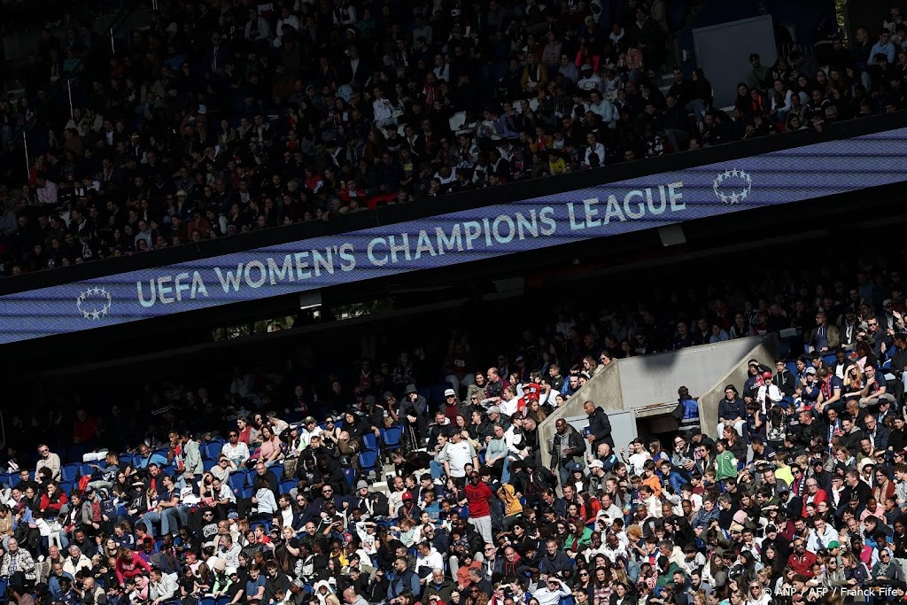 Voetbalsters Lyon naar Champions League-finale na zege op Arsenal