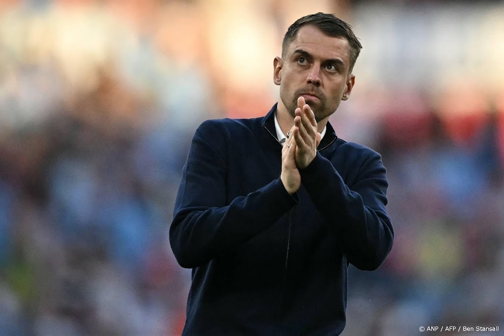 Southampton wil door met coach Eckert ondanks spionageschandaal