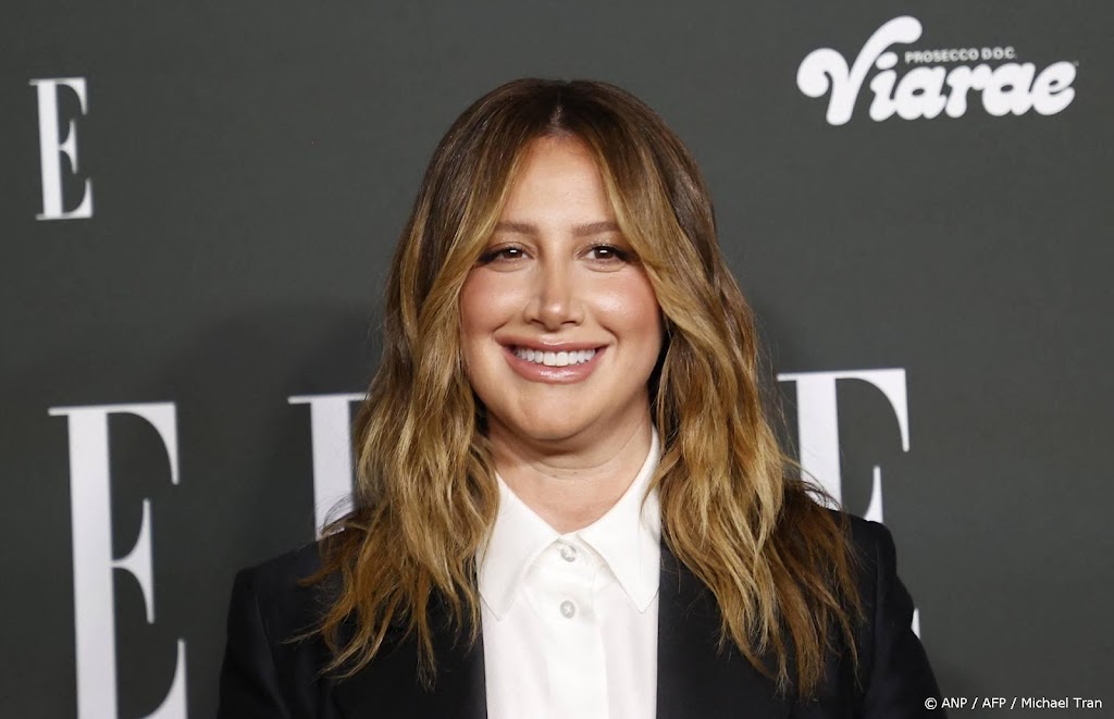 Ashley Tisdale speelt hoofdrol in nieuwe Netflix-serie Toxic Moms
