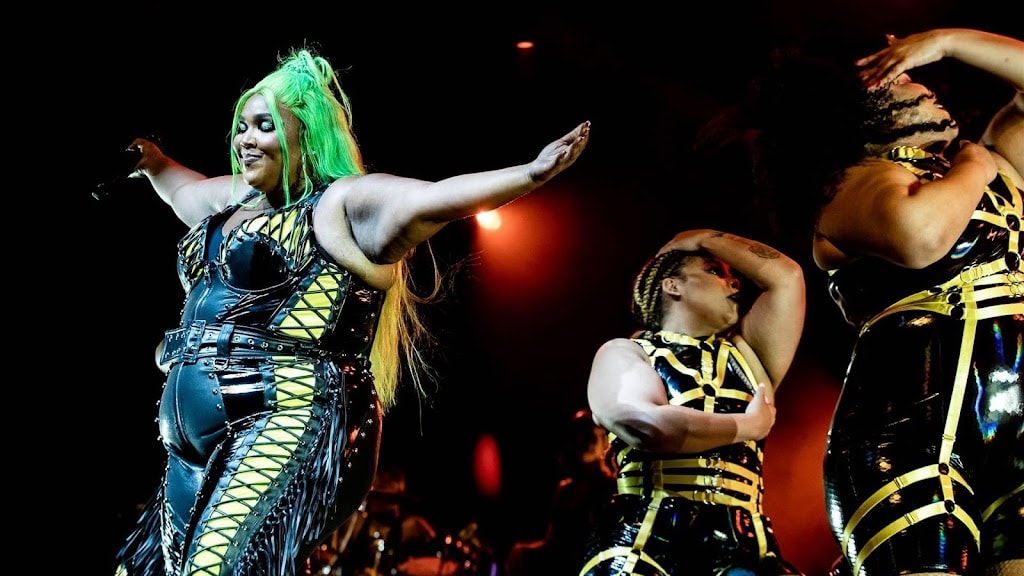 Ook docu-maker klapt uit school over werken met Lizzo: 'Arrogant, egoïstisch en onaardig'