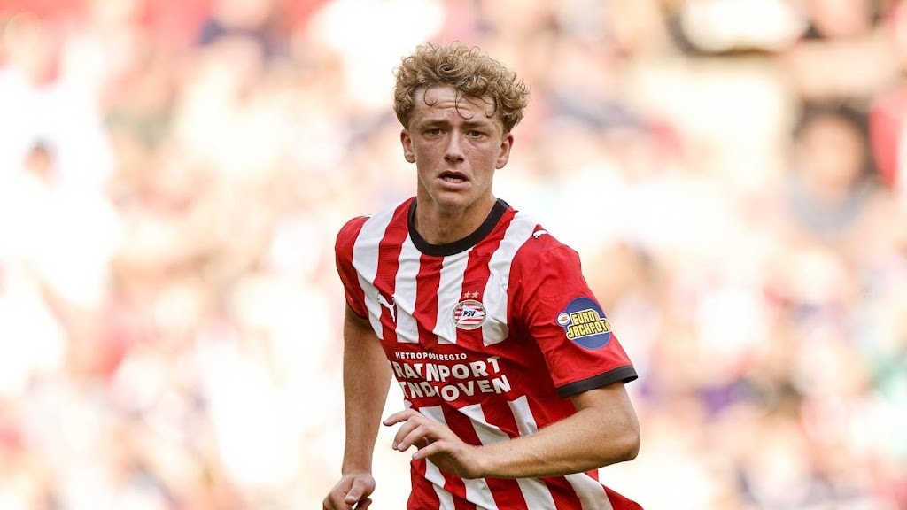 PSV'er Mijnans start tegen oude club AZ in strijd om JC-schaal