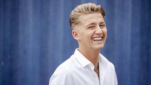 Mart Hoogkamer weigert verder op te treden na bierdouche