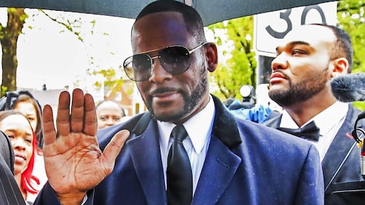Advocaat R. Kelly wil Donald Trump vragen om gratie te verlenen