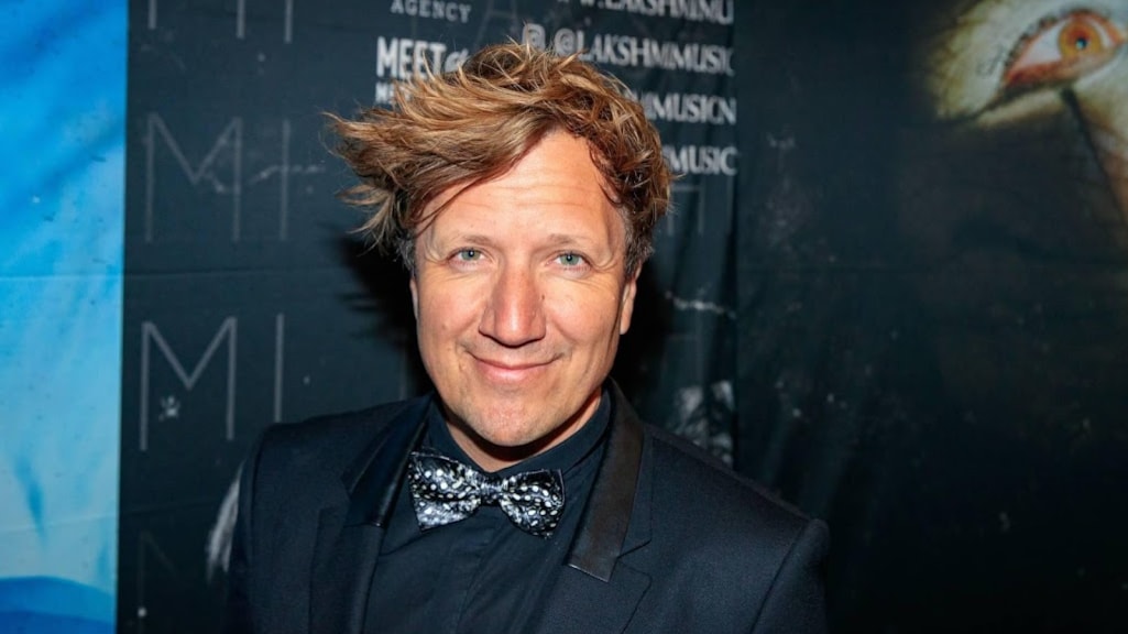 Klaas van Kruistum verlengt contract bij KRO-NCRV