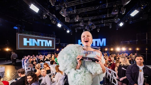 Gitte wint veertiende seizoen Holland's Next Top Model