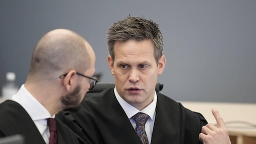 Marius Borg Høiby nerveus bij start rechtszaak