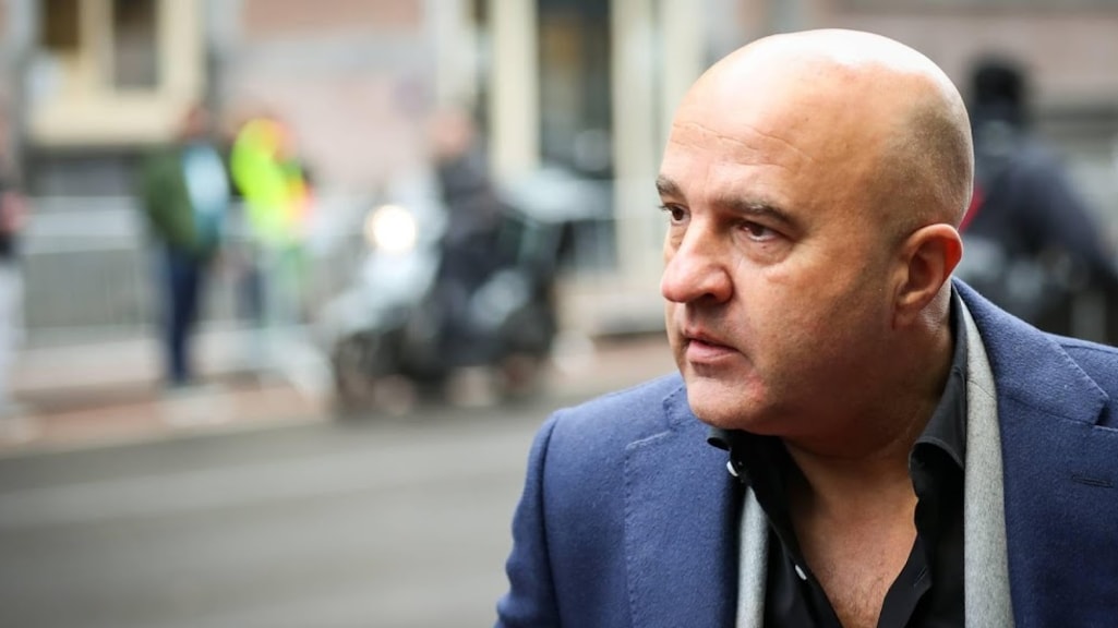 John van den Heuvel roept slachtoffers Marco Borsato op zich te melden