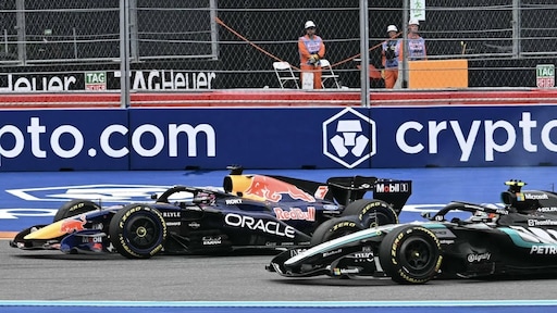 Verstappen na inhaalrace vijfde in GP Miami, zege Antonelli