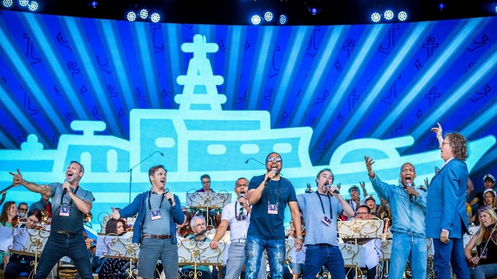 André Rieu zet laatste puntjes op de ‘i’ met Village People