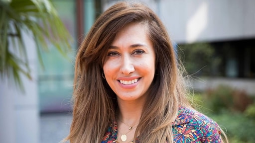 Fidan Ekiz en Renze Klamer presenteren het nieuwe DWDD