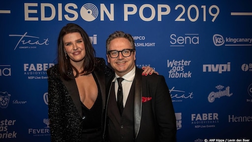 Guus Meeuwis en Manon Meijers hebben elkaar het jawoord gegeven