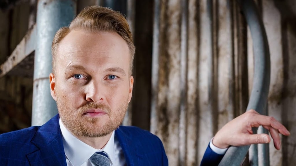 Arjen Lubach komt na zeven jaar met nieuw boek