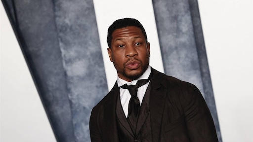Rechtszaak acteur Jonathan Majors maand uitgesteld
