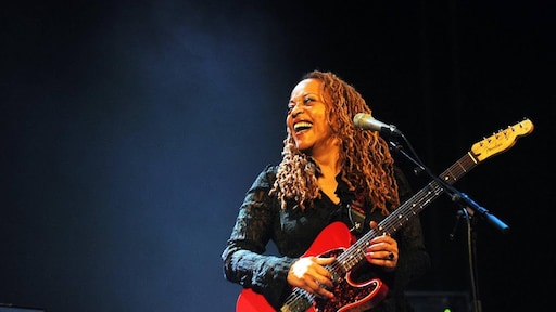 Amerikaanse jazzzangeres Cassandra Wilson (70) overleden