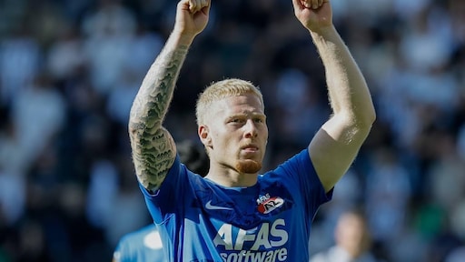 AZ-spits Mexx Meerdink debuteert in selectie Nederlands elftal