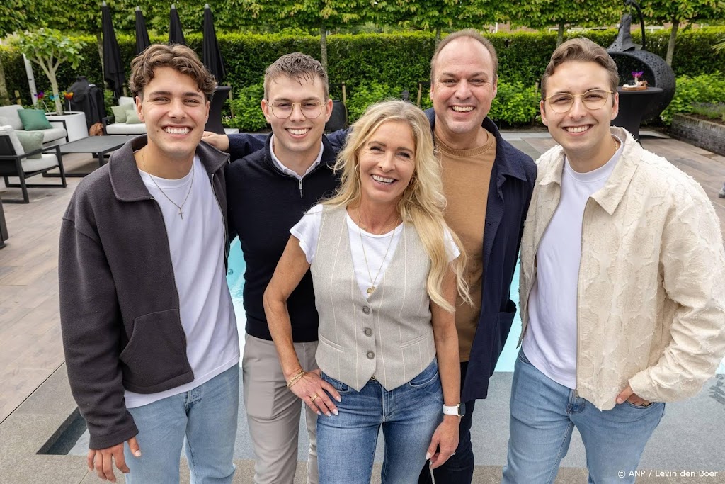 Frans en Mariska Bauer worden voor de eerste keer opa en oma
