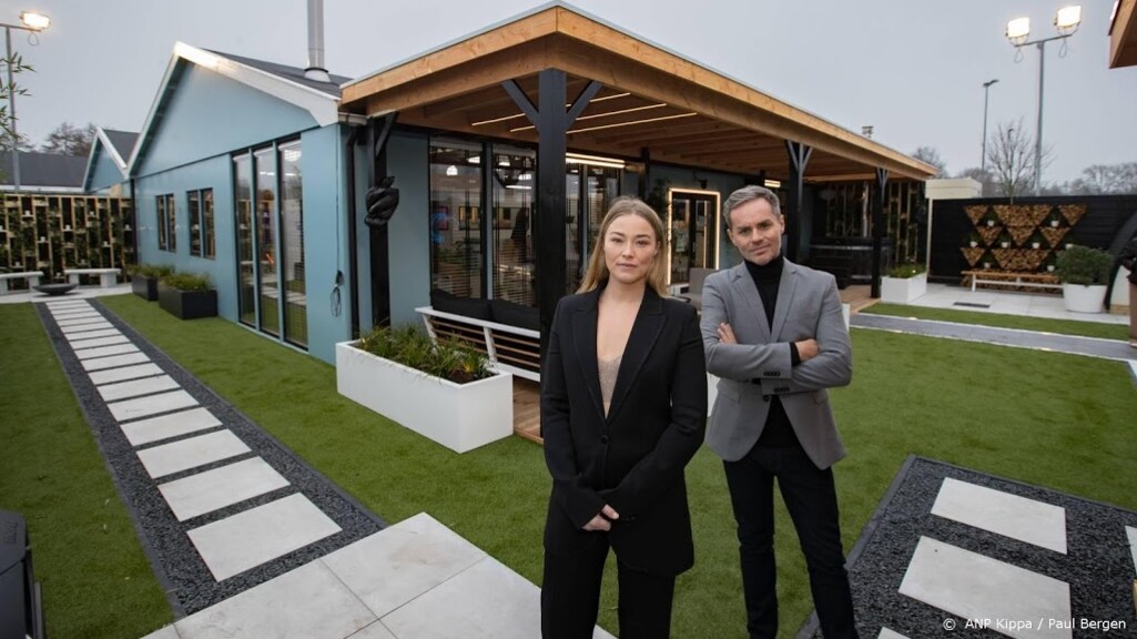 Kandidaten Big Brother moeten duim opsteken voor seks