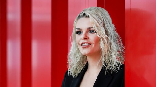 Davina Michelle maakt titelsong Big Brother: 'Vereerd'