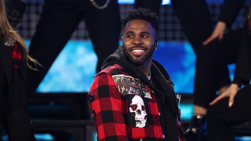 Jason Derulo stompt man die hem Usher noemt