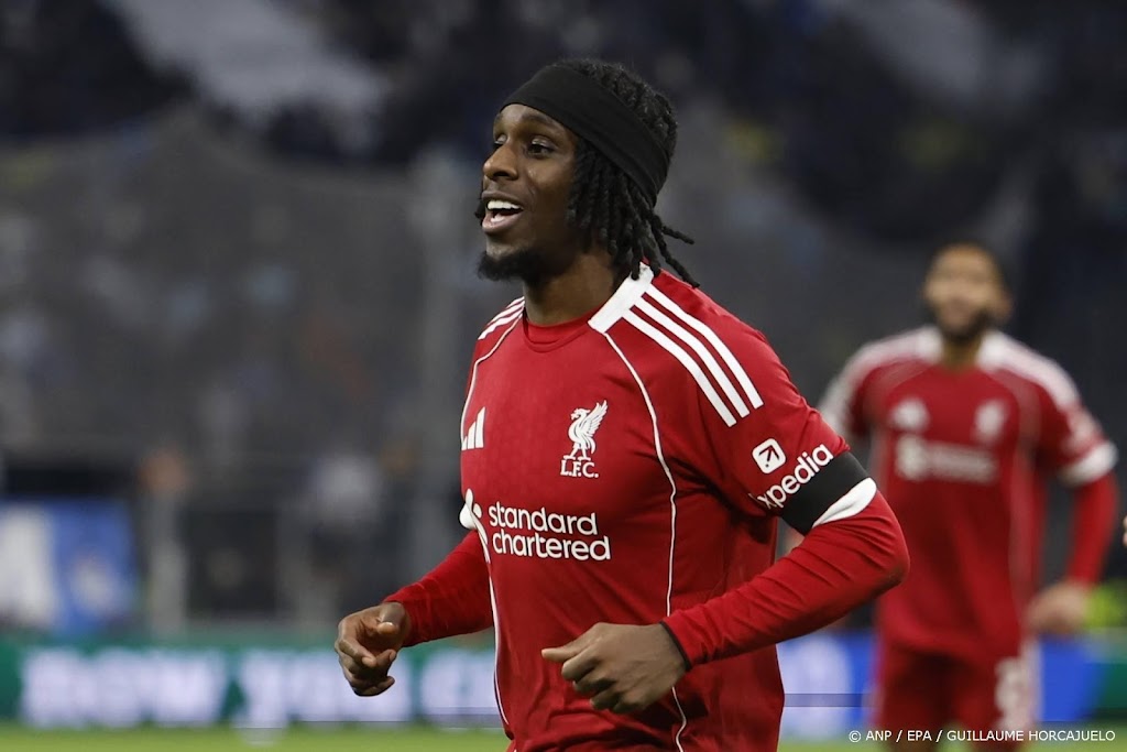 Frimpong tegen Manchester City alweer in selectie Liverpool