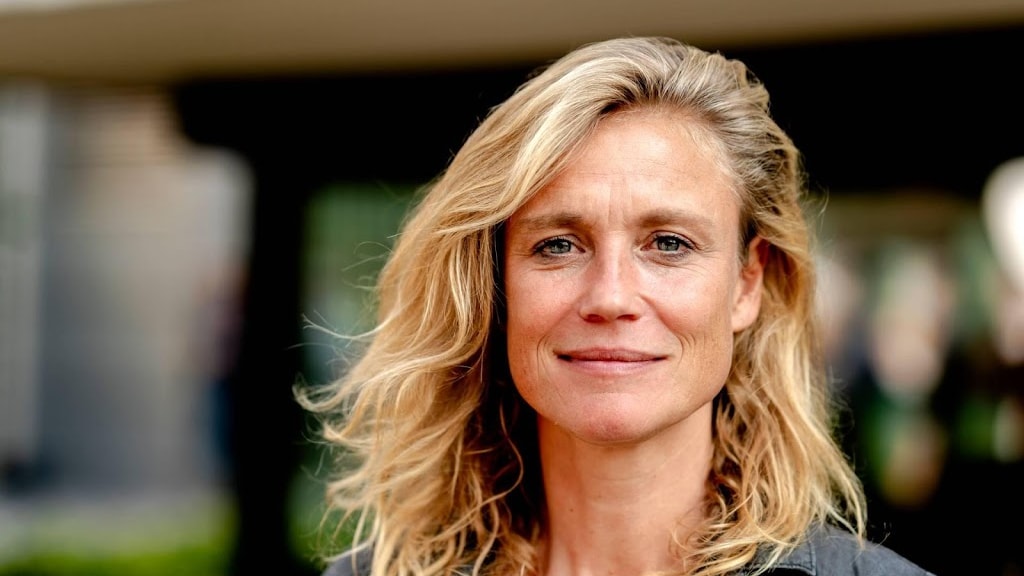 Sophie Hilbrand ijskoud genegeerd