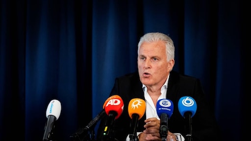 OM zet De Vries voet dwars als 'vertrouwensman' kroongetuige