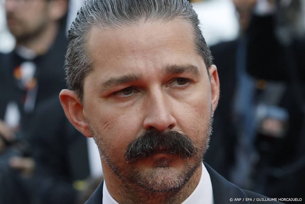 Shia LaBeouf krijgt voorwaardelijke celstraf na vechtpartij