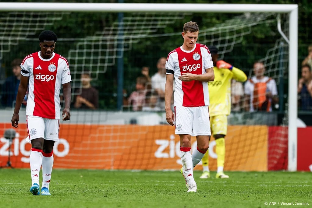 Ajax verliest eerste oefenduel onder Míchel van Panathinaikos