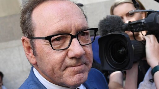 Kevin Spacey voor de rechter in New York na misbruikbeschuldiging