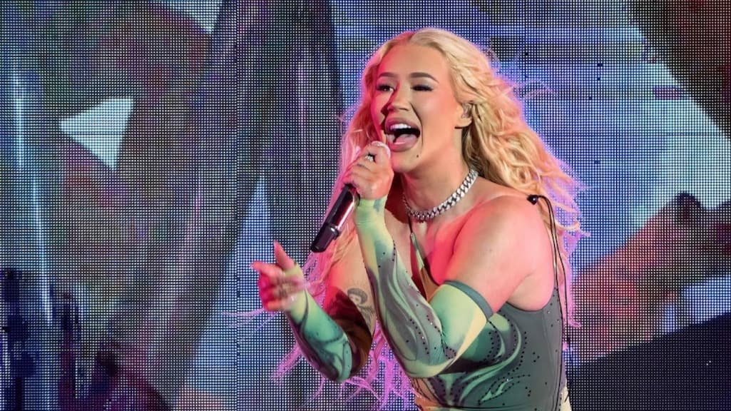 Iggy Azalea stelt fans gerust: nieuwe muziek komt snel