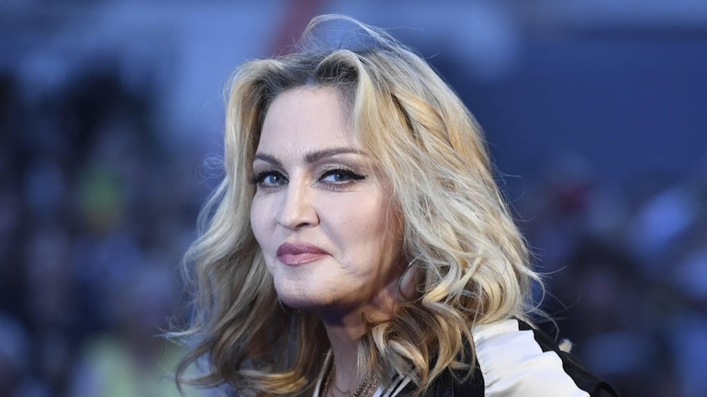 Madonna viert verjaardag in Portugal: 'Blij dat ik leef'