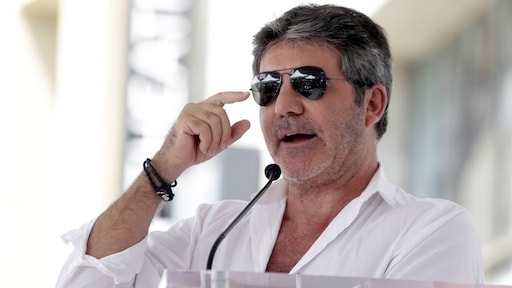 Simon Cowell sluit megadeal van ruim 100 miljoen