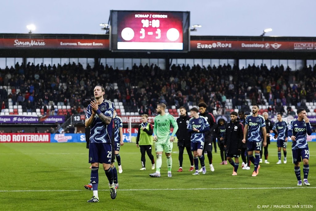 Gloukh v zadnji minuti preprečil poraz Ajaxa proti Sparti Rotterdam