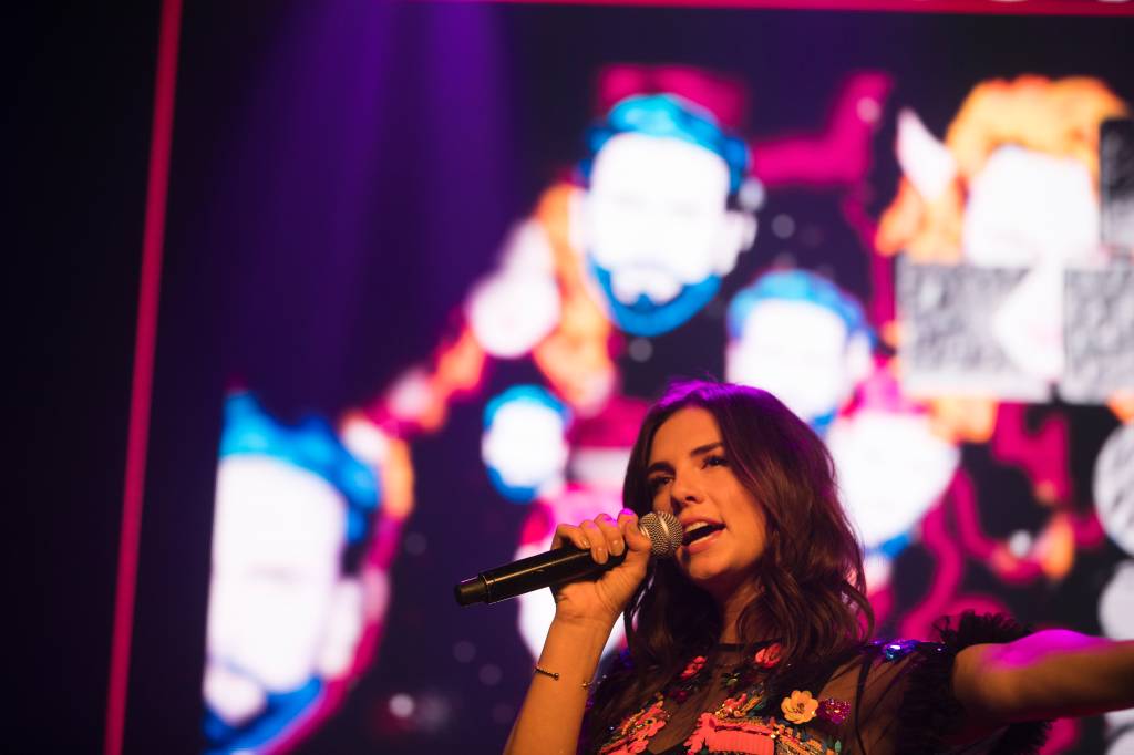 Maan bij Radio 538 om te praten over streaker